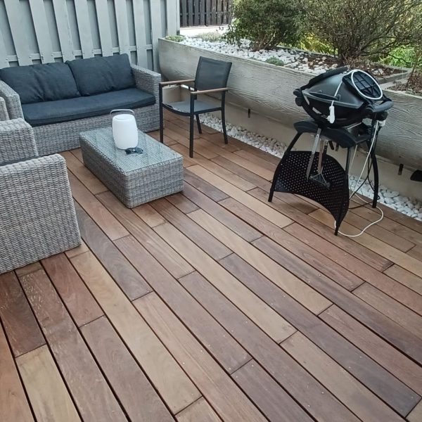 Terrasse en bois exotique